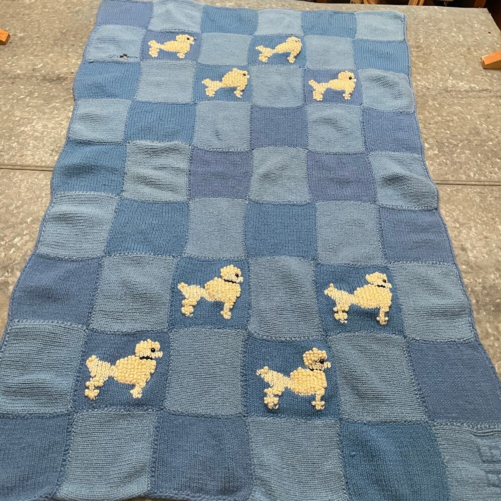 Vintage 1967 Poodle Handmade Quilt Blanket Throw Blue White 60s Retro Mod 34x54